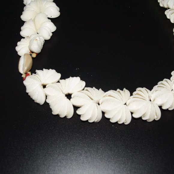 Tahitian Shell Pupa Lei Graduation Lei  free shipping - Picture 5 of 9